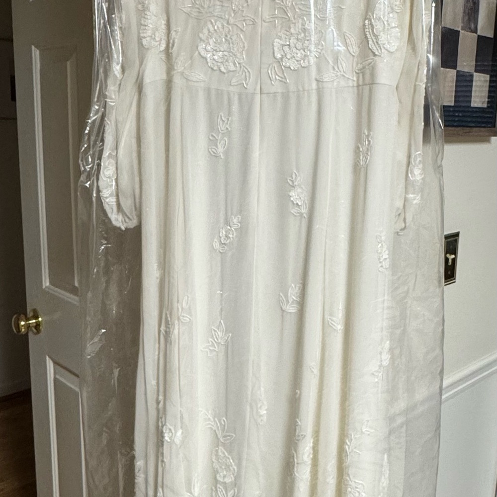BHLDN Anthropologie Nassau DeepV Embroidered Side Slit Wedding Gown Ivory Size18 - Picture 3 of 11